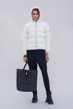 Load image into Gallery viewer, Polar Down Jacket Woman